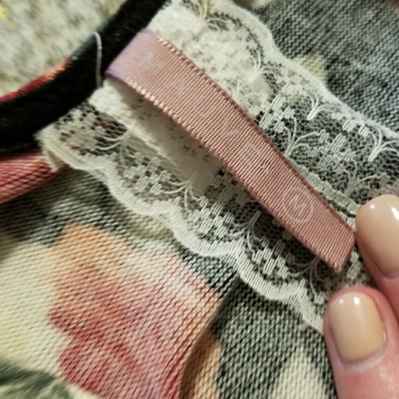 Mauve rose print kimono - Picture 3 of 3